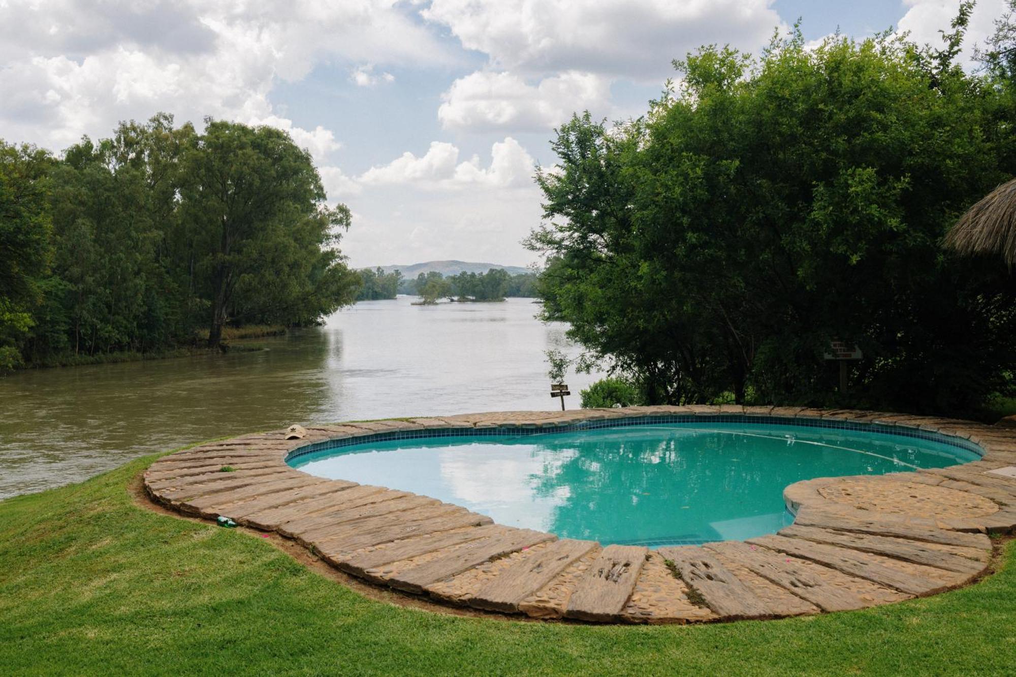 Breathe River Retreat Парейс Экстерьер фото